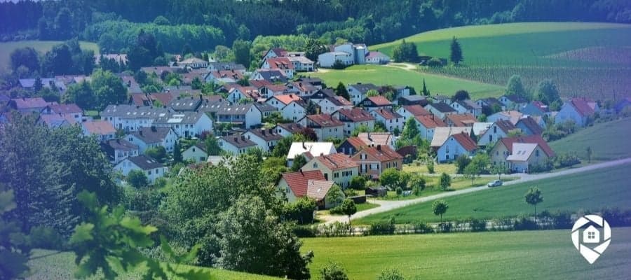 Aerial view of a residential neighborhood ideal for real estate wholesaling deals.