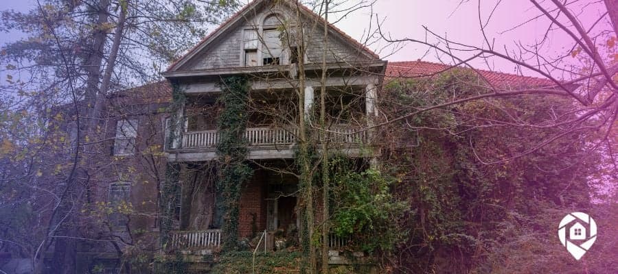 An abandoned house