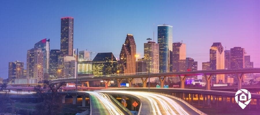Houston skyline for the Finding the Best Wholesalers in Houston for Real Estate blog.