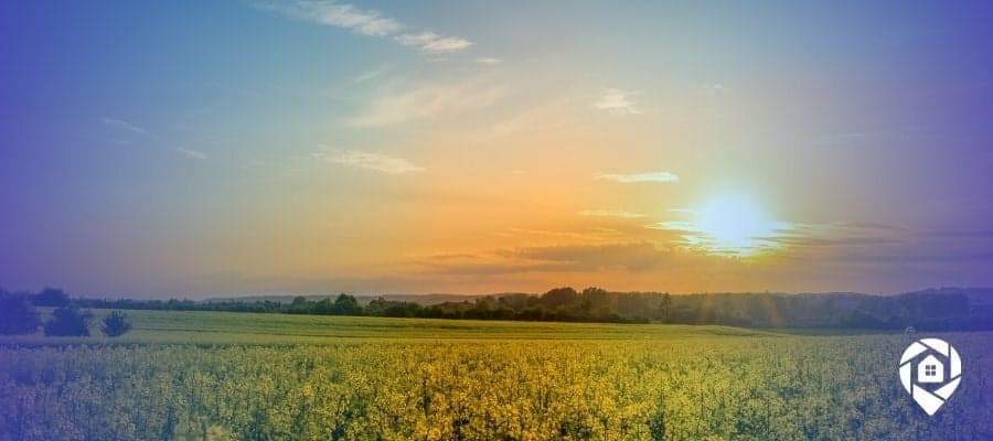 Sunrise over vacant land field – ideal for land wholesaling and builder-first real estate investing strategy.